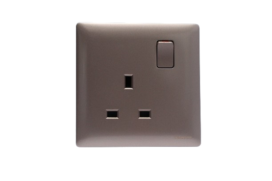 13a-1-gang-switched-socket-91405cf-innova-light-coffee-windsor