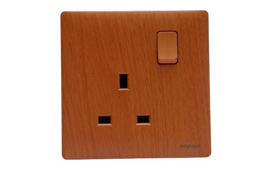 13a-1-gang-switched-socket-91405lw-innova-light-wooden-colour-windsor