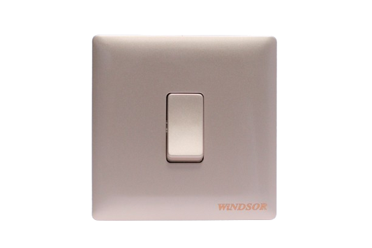 windsor-innova-gold-intermediate-switch-10a-91313ch