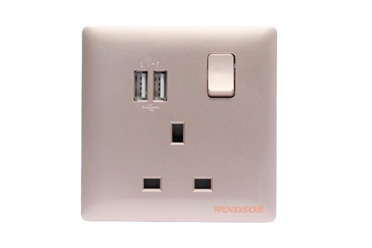 13a-1gang-universal-socket-with-usb-91456ch-innova-gold-windsor