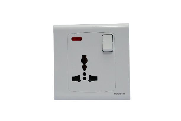 13a-1-gang-universal-socket-with-neon-d407m-royal-star-white-windsor