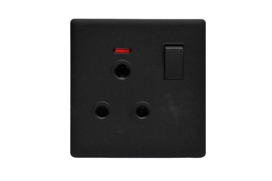 15a-1-gang-switched-round-pin-socket-l431b-black-velvet-touch-l-l-range