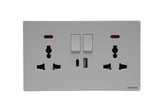 13a-1gang-universal-socket-with-usb-type-a-and-usb-type-c-l468bw-brushed-white-l-l-range