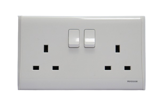 13a-2-gang-switched-socket-p406f-pioneer-white-windsor