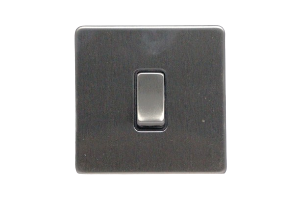 1-gang-1-way-switch-10a-vc301y-vip-chrome-windsor