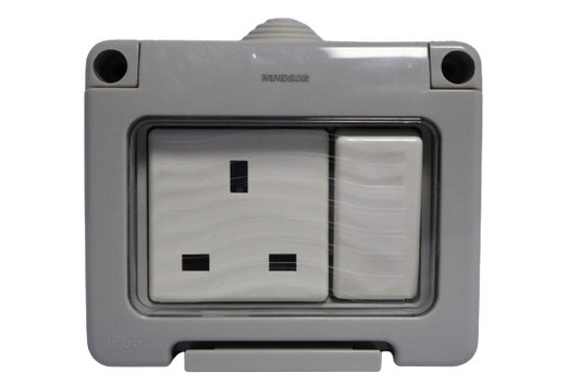 13a-1-gang-switched-water-proof-socket-with-switch-wp405-windsor